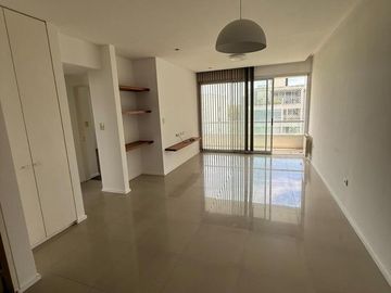 Departamento de 2 dormitorios en 51 e/ 21 y 22