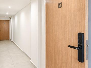 Venta Departamento Tres Ambientes con cochera en Parque Chas