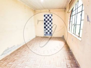 Casa EN VENTA en el corazón de Tlalnepantla