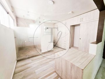Casa EN VENTA en el corazón de Tlalnepantla