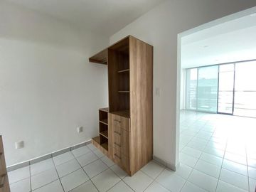 SE VENDE moderna CASA EN JURIQUILLA, Querétaro.