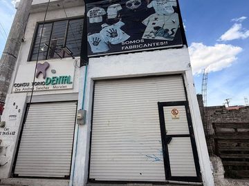 CASA MAS LOCAL COMERCIAL EN RENTA EN AVENIDA DE LA LUZ