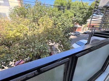 ESPECT CASA 5/6 DORM 3 PLANTAS S/GR LOTE PROPIO C/GR JARDIN QCHO Y PARRILLA GARAGE 2 AUTOS