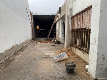 Galpón 170M² cubiertos en Ciudadela
