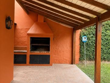 Casa - Victoria