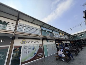 LOCAL PARA OFICINA PLAZA JUNTO A GARZA SADA