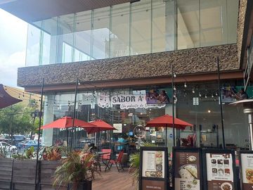 LOCAL COMERCIAL EN CENTRO MTY