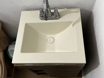 CASA EN RENTA CON 5 HABITACIONES AMUEBLADAS