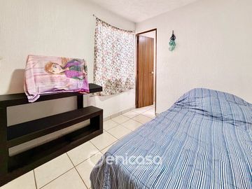 Casa amueblada en renta en Real del Valle