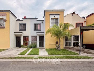 Casa amueblada en renta en Real del Valle