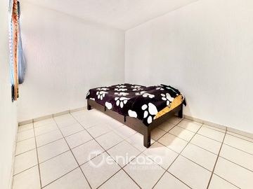 Casa amueblada en renta en Real del Valle