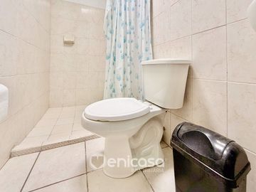 Casa amueblada en renta en Real del Valle
