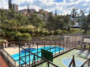 APARTAMENTO EN ARRIENDO EN LOMA DE LOS BERNAL