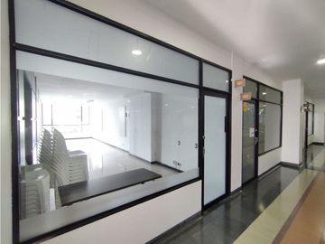 LOCAL COMERCIAL EN RENTA | RO SUR · POBLADO