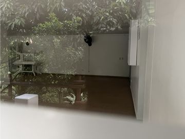 ALQUILER APARTAMENTO EN MEDELLN SECTOR LOMA DE LOS BERNAL