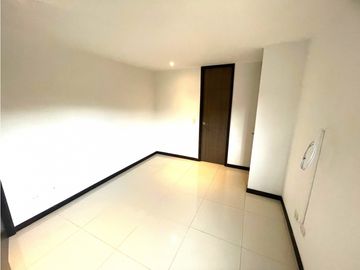 VENDO APARTAMENTO EN SABANETA - LOMA DE SAN JOSE