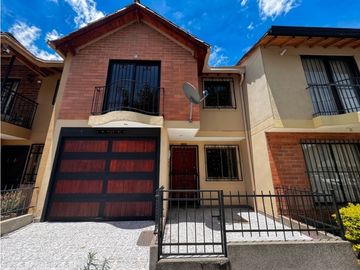Se Arrienda Casa Duplex en Urbanización San Bartolo, Rionegro