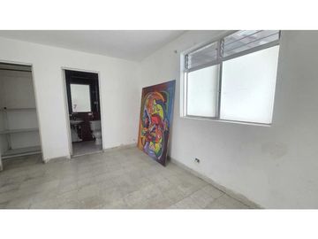 Casa Lote en venta ubicada en Medellin sector Estadio. Para construir.
