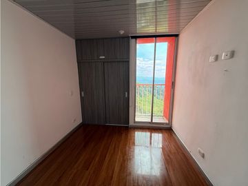 ARRIENDA  APARTAMENTO EN LA FRANCIA