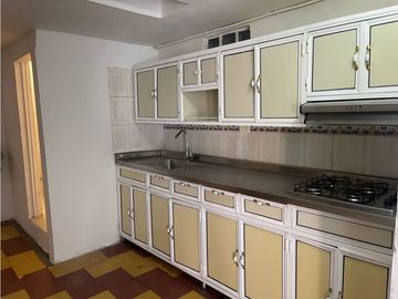 APARTAMENTO PARA LA RENTA EN CASTILLA SECTOR LA TOSCANA