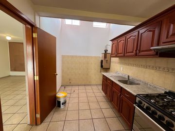 CASA EN VENTA UNA PLANTA EN JARDINES ALCALDE