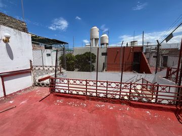 CASA EN VENTA UNA PLANTA EN JARDINES ALCALDE