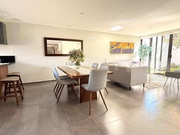 Casa Un Piso 3 Rec   Sala TV, Amplio Jardín en Zibatá, Querétaro