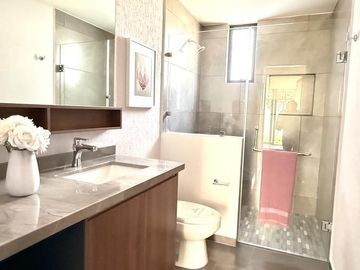 Casa Un Piso 3 Rec   Sala TV, Amplio Jardín en Zibatá, Querétaro