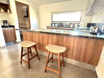 Casa Un Piso 3 Rec   Sala TV, Amplio Jardín en Zibatá, Querétaro