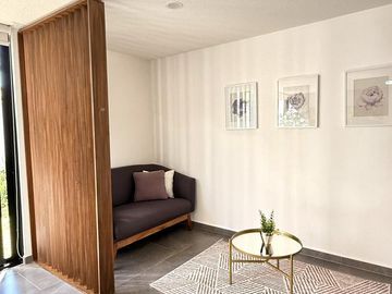 Casa Un Piso 3 Rec   Sala TV, Amplio Jardín en Zibatá, Querétaro