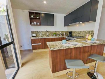 Casa de Un Piso con Amplio Jardín en Zaru, Querétaro