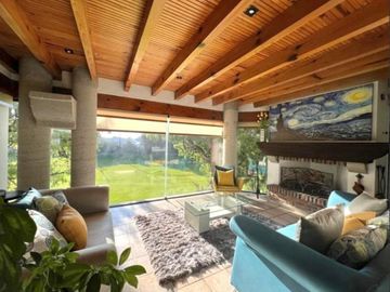 VENTA DE CASA EN FRACCIONAMIENTO CLUB DE GOLF LOS ENCINOS EN LERMA