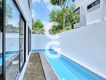 Casa en Venta y Renta en Residencial Aqua