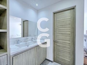 Casa en Venta y Renta en Residencial Aqua