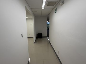 Renta de Oficina Corporativa Amueblada en Blvd. Campestre | Edificio Punta Campestre