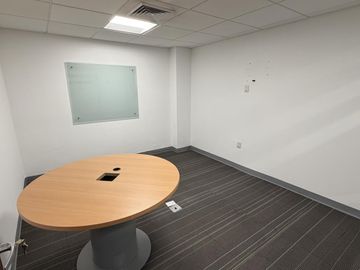 Renta de Oficina Corporativa Amueblada en Blvd. Campestre | Edificio Punta Campestre