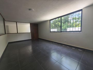 Oficina Corporativa en Renta | Av. León, Col. Los Paraísos – León, Guanajuato