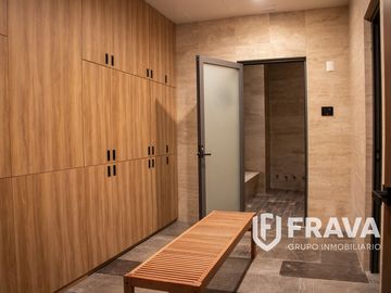 RENTA DE DEPARTAMENTO EN VIA DEL BOSQUE MANTENIMIENTO INCLUIDO