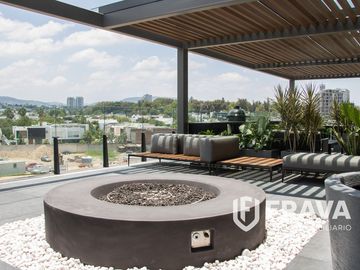 RENTA DE DEPARTAMENTO EN VIA DEL BOSQUE MANTENIMIENTO INCLUIDO