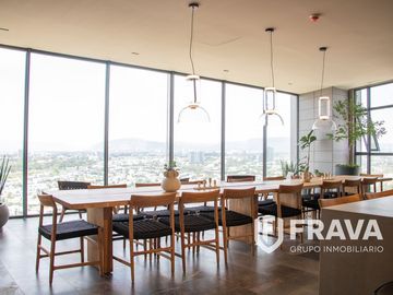 RENTA DE DEPARTAMENTO EN VIA DEL BOSQUE MANTENIMIENTO INCLUIDO