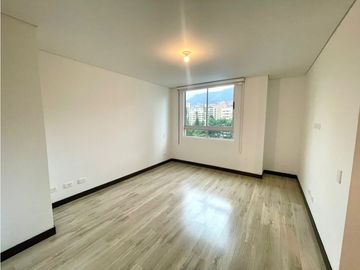 ARRIENDO APARTAMENTO EN EL POBLADO SECTOR SANTA MARIA DE LOS ANGELES