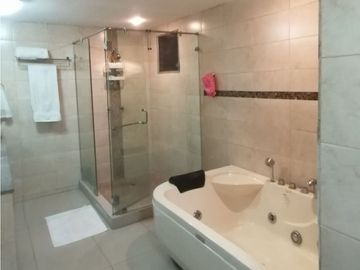 Venta de Casa en Altos de Panamá