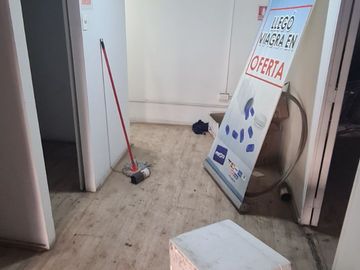 Excelente local comercial pleno centro de Santiago