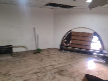 Excelente local comercial pleno centro de Santiago