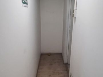 Excelente local comercial pleno centro de Santiago