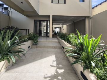 Dpto. Dos Dormitorios de Categoría a Estrenar. En Venta en Tandil