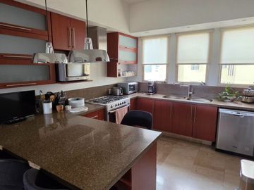 Departamento en Venta en Lomas Altas