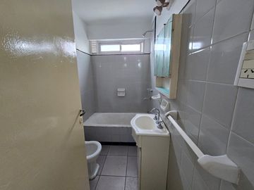 Departamento en alquiler en Wilde Centro