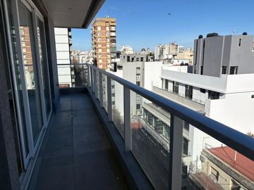 DEPARTAMENTO 4 AMBIENTES VENTA FLORES TERRAZA