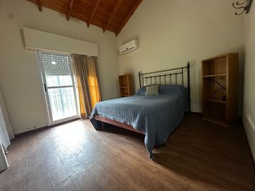 VENTA CASA FRANCISCO ALVAREZ 4 AMBIENTES C/PILETA